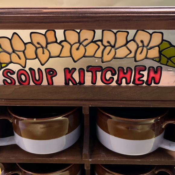 Vtg Wood & Stain Glass SOUP KITCHEN Rack 4 Brown Tan Stew Coffee Stoneware Mugs - Picture 3 of 5
